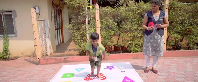 Shapes hopscotch · Gaonbhag